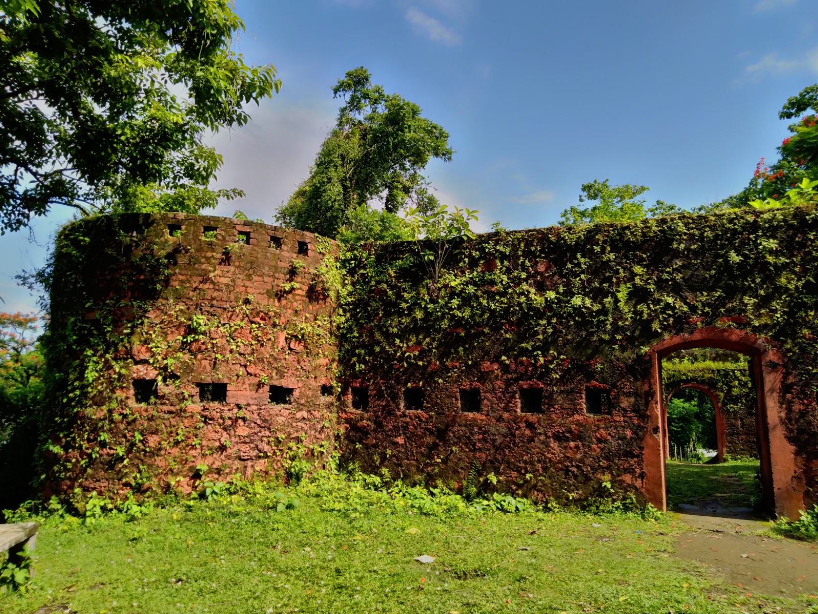 Badarpur Fort photo 2