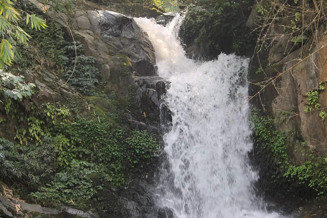 Kaipholangso Waterfall photo 2
