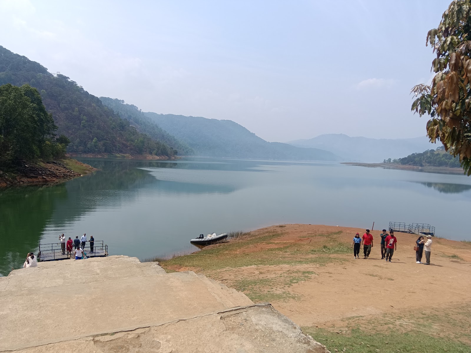 Umiam lake shillong photo 2