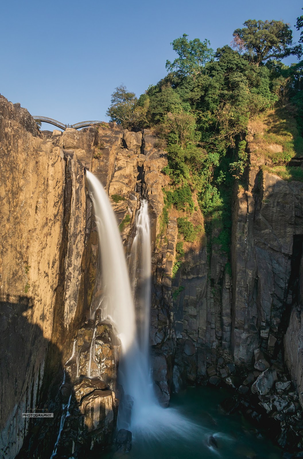 Weinia Falls, Nongkhnum Nongstoin